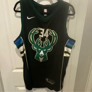 Giannis Antetokounmpo Milwaukee Bucks Nike Men’s XL Nike Swingman Jersey